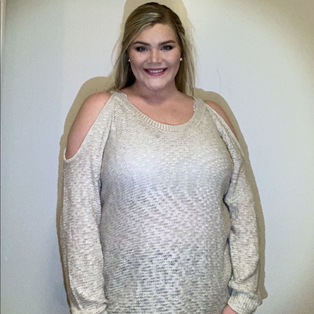 Cream Cold Dhoulder Knit Sweater